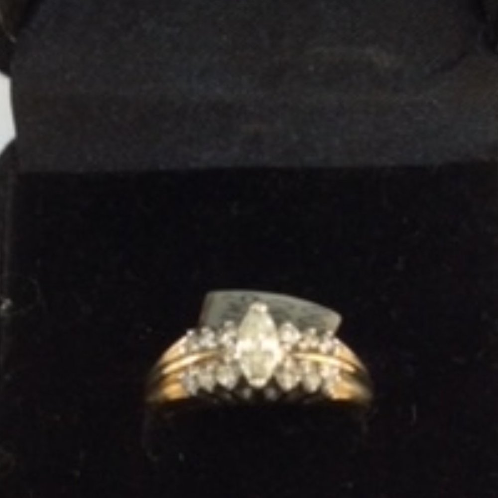 🌟🌸HOST PICK 🌟🌸 NWT 14K GOLD & GENUINE DIAMOND RING MSRP $2,595